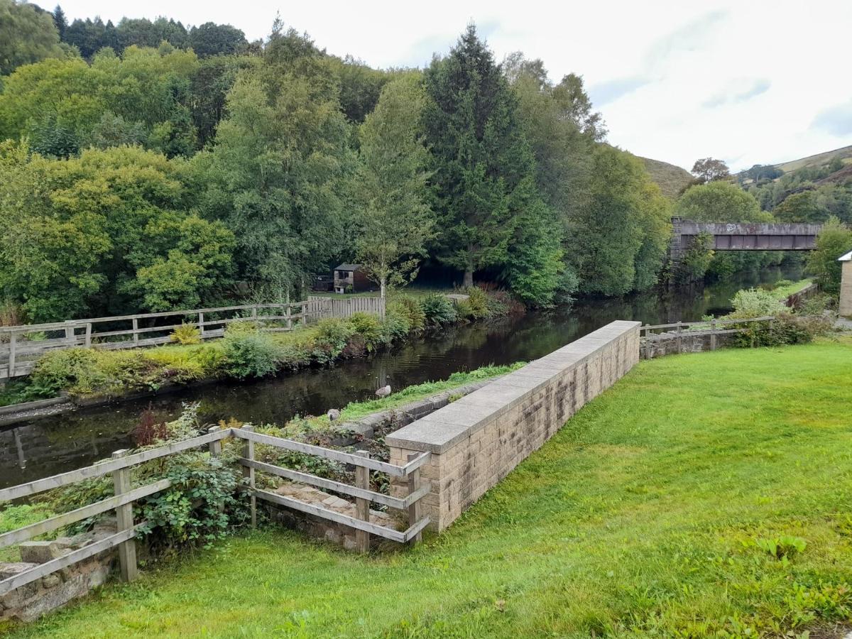 Canal View Todmorden Esterno foto